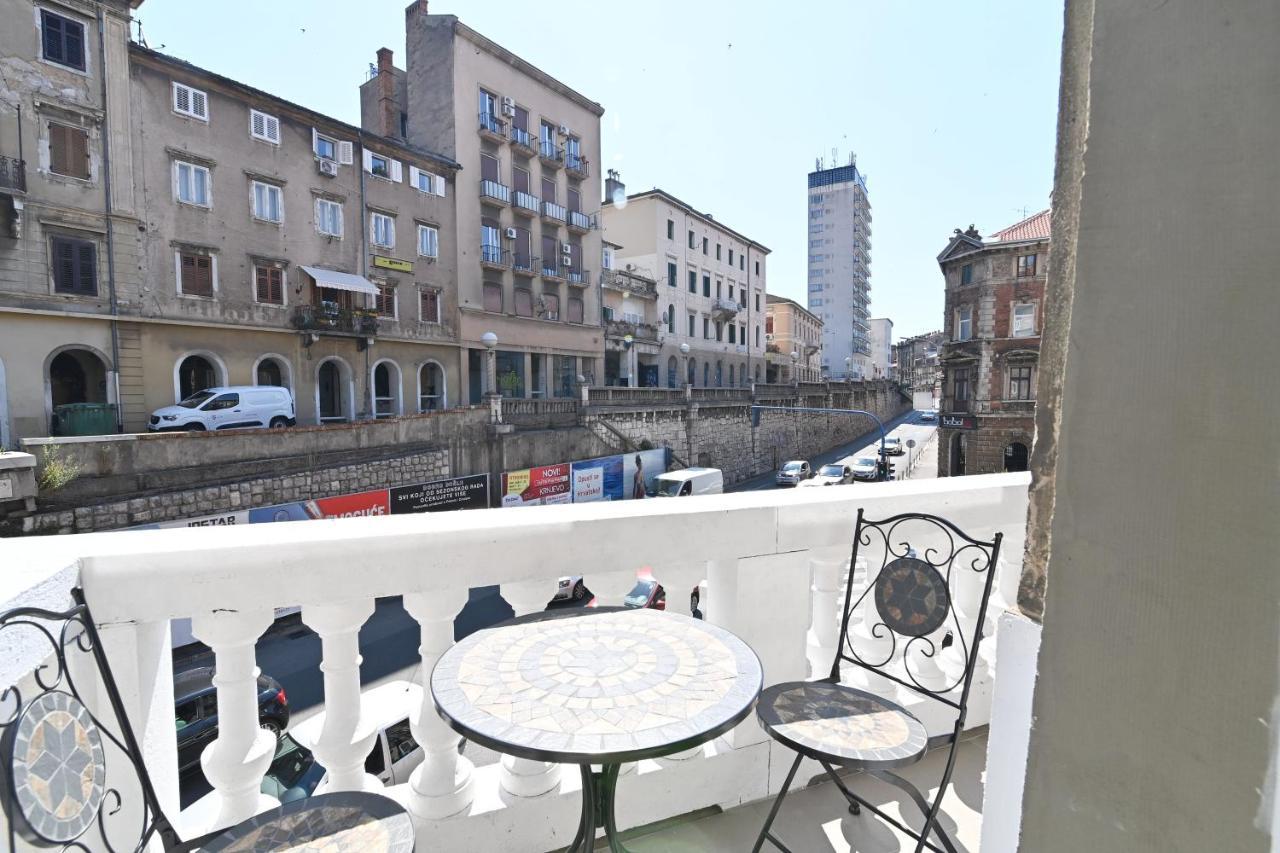 Tyson Apartman Rijeka Leilighet Eksteriør bilde