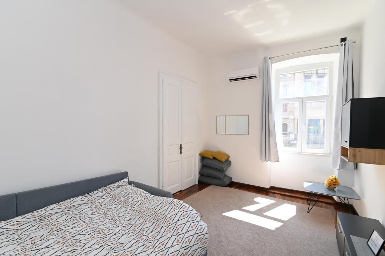 Tyson Apartman Rijeka Leilighet Eksteriør bilde